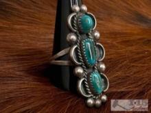 Native American Sterling Silver Ring with 3 Turquoise Stones, 12.24g