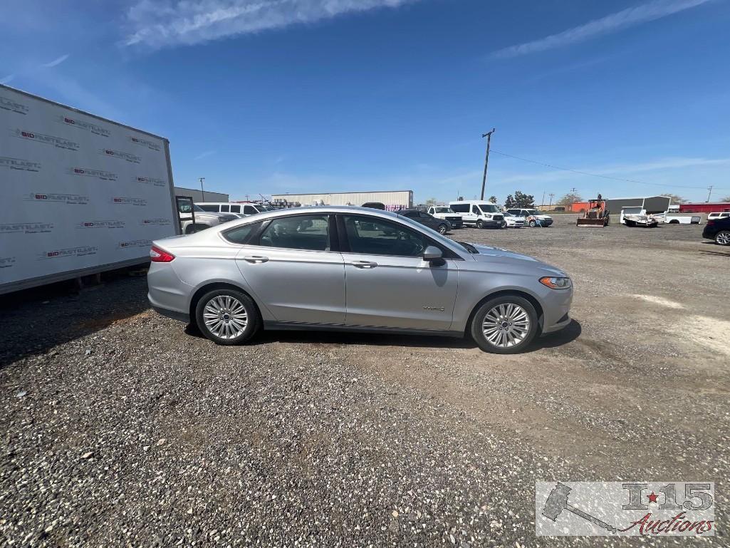 2016 Ford Fusion Hybrid