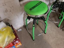 OEM TOOLS Stool