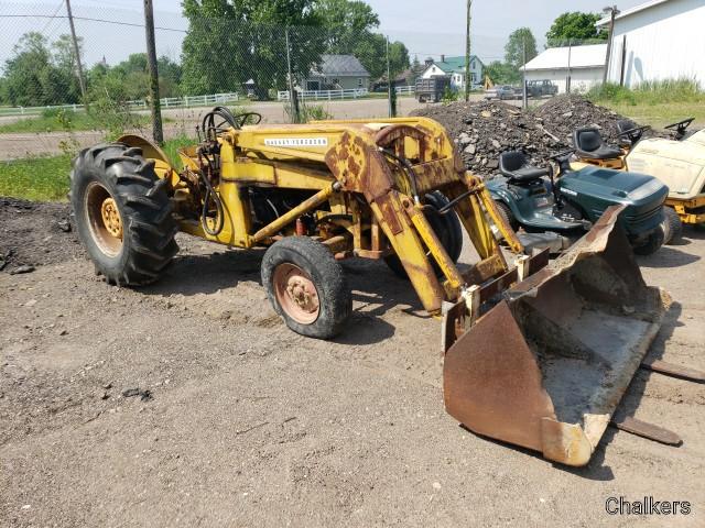 Massey Ferguson 65 Industrial w/Ldr