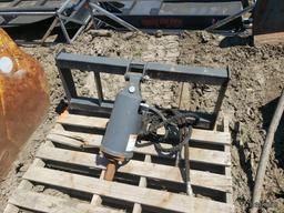 Wolverine QT Skidsteer Post Hole Digger