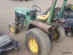John Deere 855 2wd Tractor w/Belly Mower