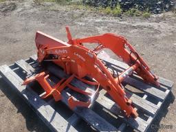 Kubota LA535 Loader/Like New