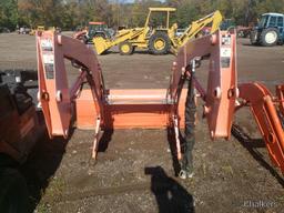 Kubota LA764 Loader