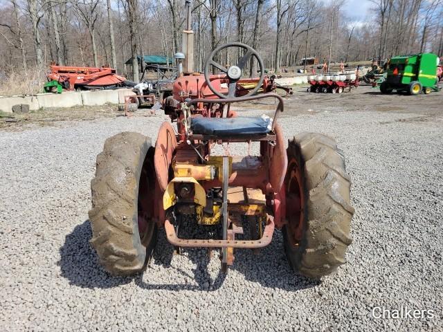 Farmall 140 w/Belly Mower