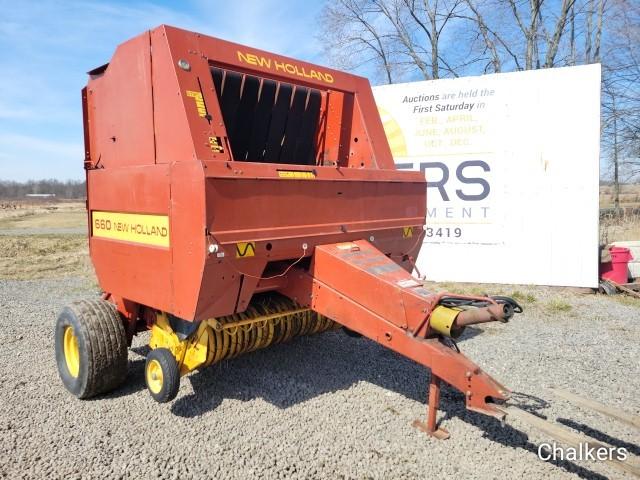 New Holland 660 Round Baler