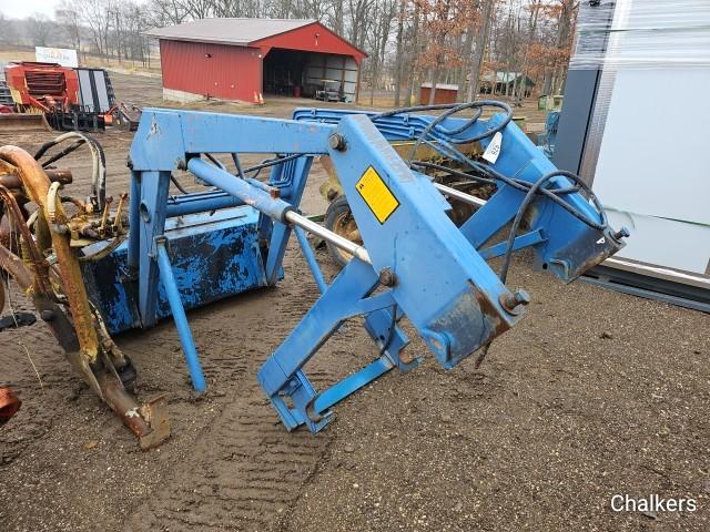 Allied 380 Loader w/Brackets