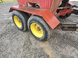 Lely Pull Type Fertilizer Spreader