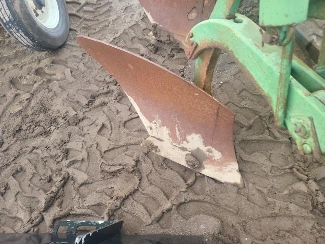 John Deere 6btm. ARS Plow