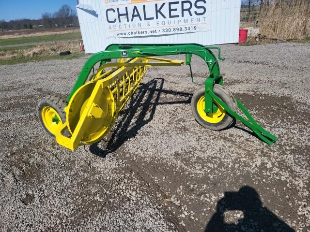 John Deere 660 Dolly Rake