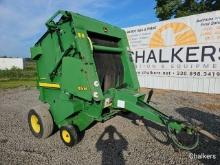 John Deere 458 Round Baler