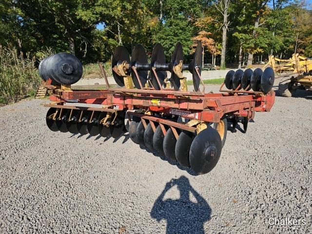 Kewanee 1020 18ft. Hyd Fold Disc