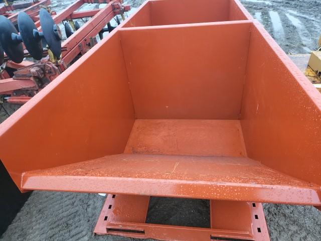 2 CY Self Dumping Hopper