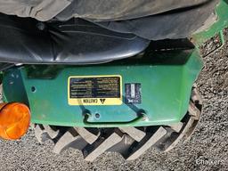 John Deere 900HC w/Cultivators