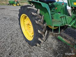 John Deere 900HC w/Cultivators