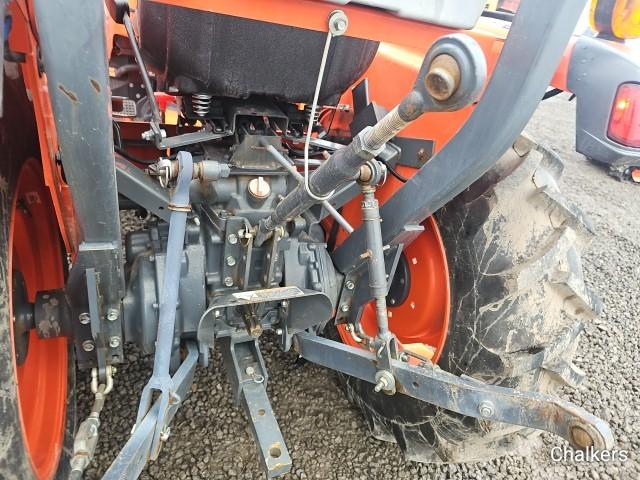 Kubota L3901 4x4 w/Ldr