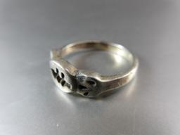 Vintage Sterling Silver Ring