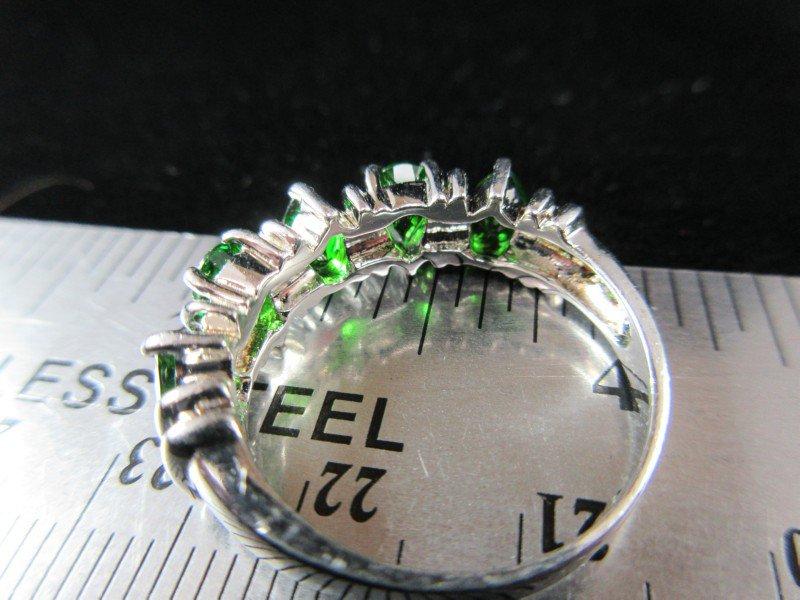 Green Gemstone .925 Silver Ring