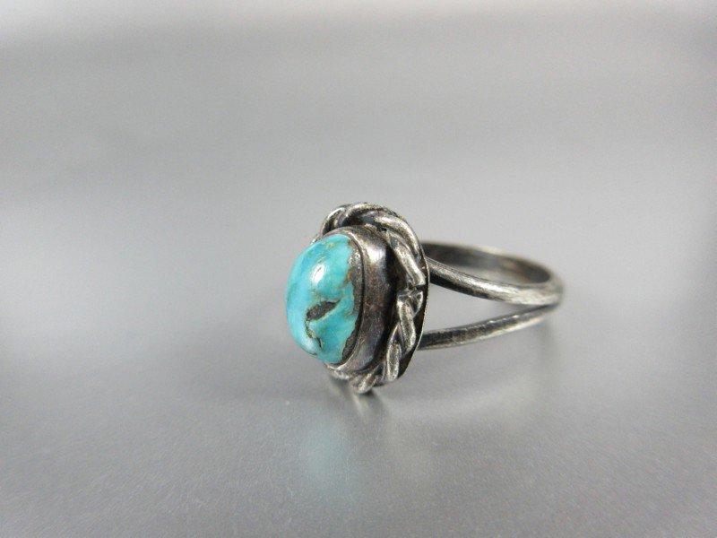 Vintage Turquoise Stone Sterling Silver Ring