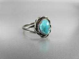 Vintage Turquoise Stone Sterling Silver Ring