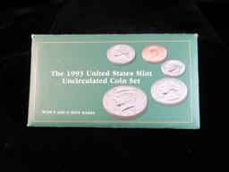 1993 D P Uncirculated Coin Set