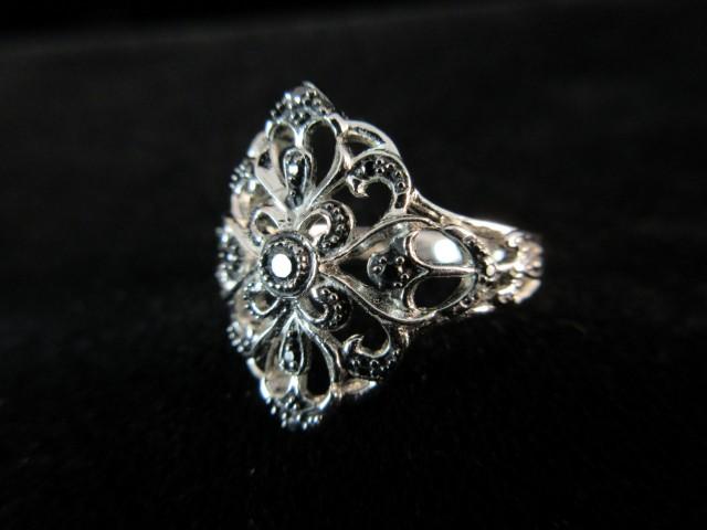 .925 Carnival Ring