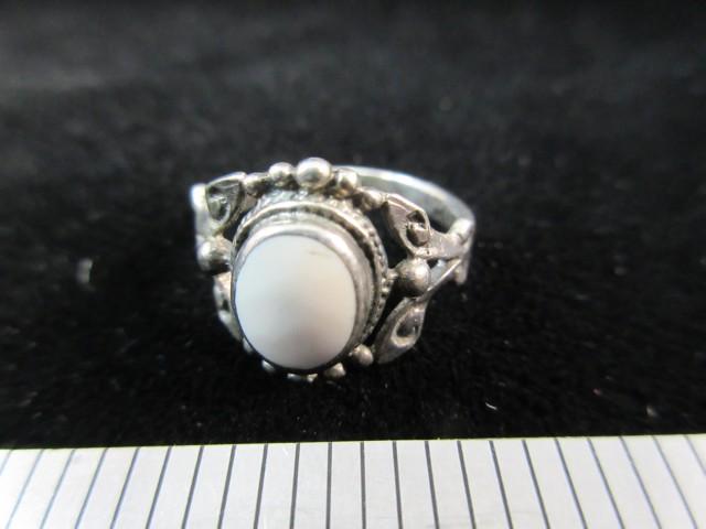 Vintage Sterling Silver White Center Stone Ring