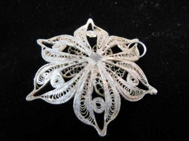 Sterling Silver Vintage Flower Pendant 1.5”