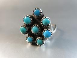 Vintage Point Style Navajo Sterling Silver Turquoise Stone Ring