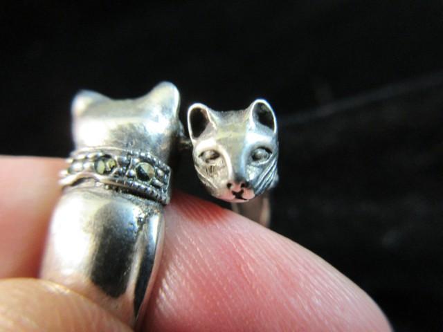 Vintage Cat Themed Sterling Silver Ring