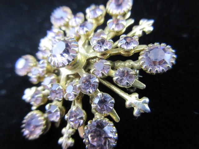 Vintage rhinestone pin