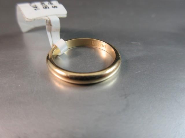 New 2.18gr 14K Yellow Gold Band Style Ring
