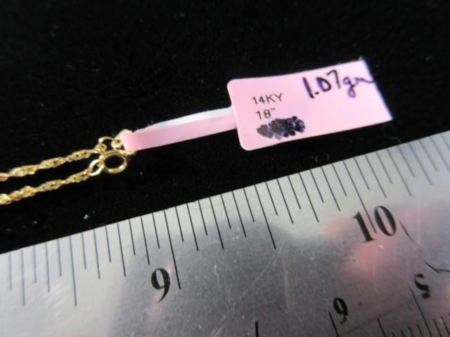 18” 14K Yellow Gold 1.07 Gram Necklace