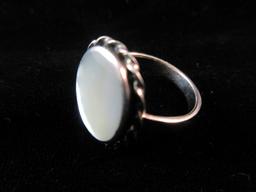 Sterling Silver Mother of Pearl Ring