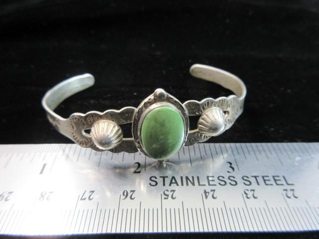 Vintage Sterling Silver Turquoise Stone Cuff Bracelet