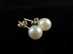 14K Yellow Gold Pearl Earrings