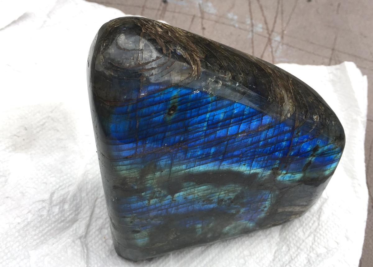 Top Quality Labradorite > 5,000 cts!