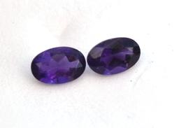 0.47 Carat Matched Pair of Very Rich Amethyst