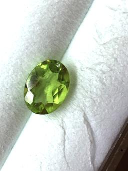 Peridot Oval 0.76 ct