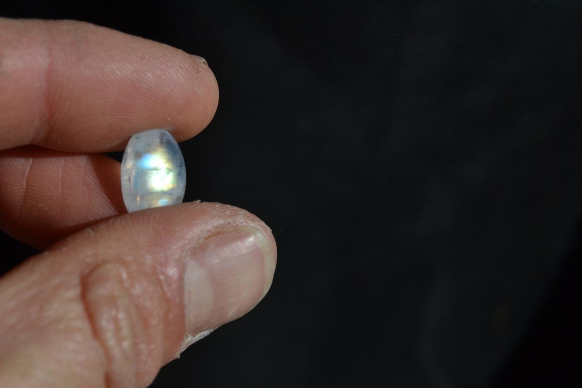 5.58 Carat Very Fine Moonstone