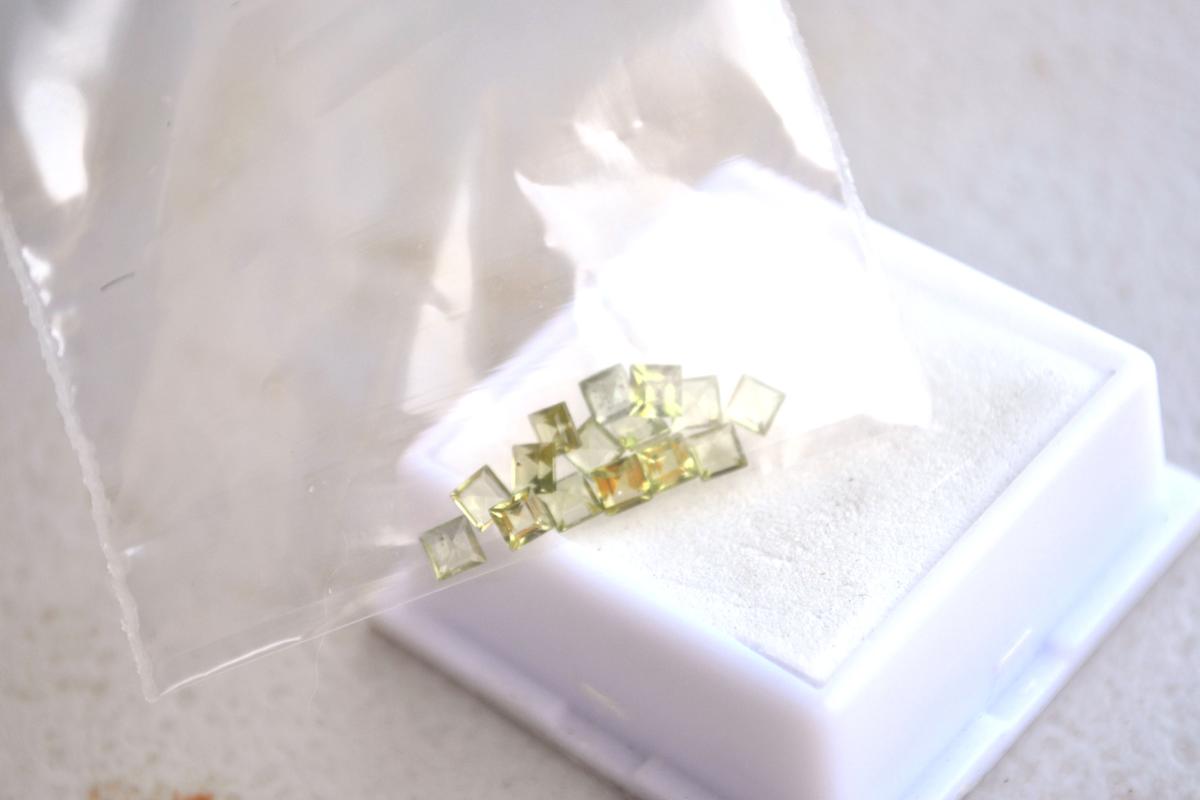 2.58 Carat Matched Parcel of Square Cut Peridots