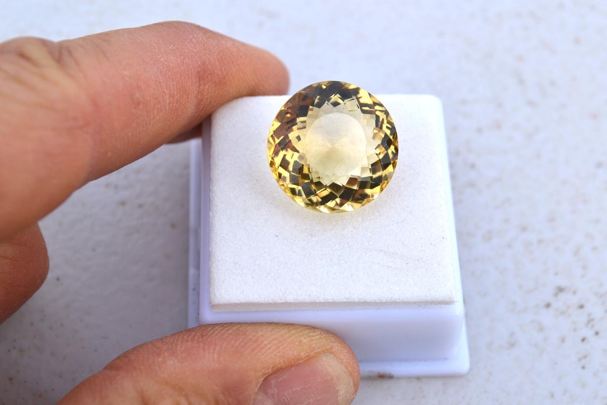 16.52 Carat Round Cut Citrine