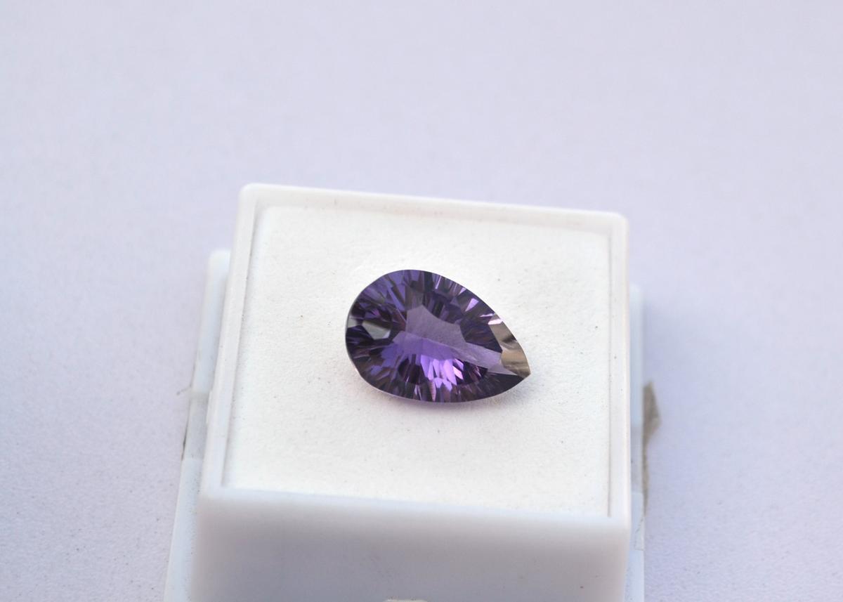 6.65 Carat Fantastic Fancy Pear Cut Amethyst