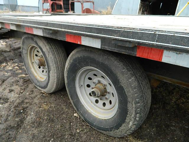 2008 Delta 5th Wheel Trailer