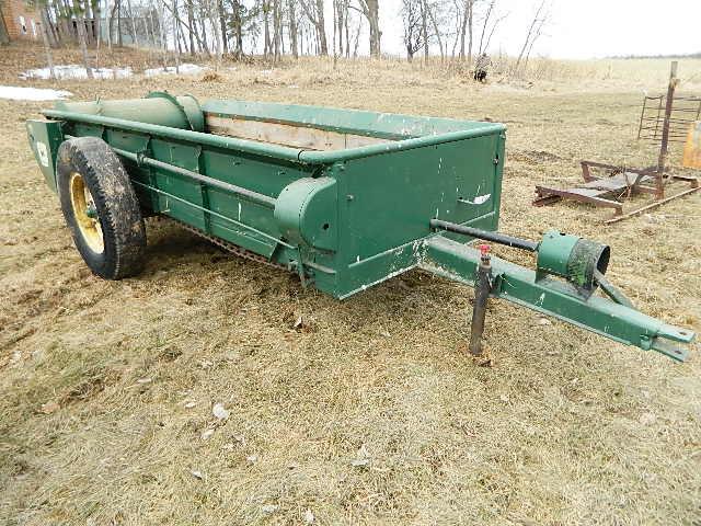 John Deere Manure Spreader