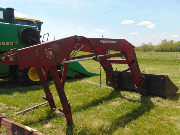 Westendorf Loader TA 46 w/bucket