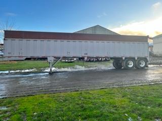 1990 40' LAMB BELT TRAILER  **TITLE**