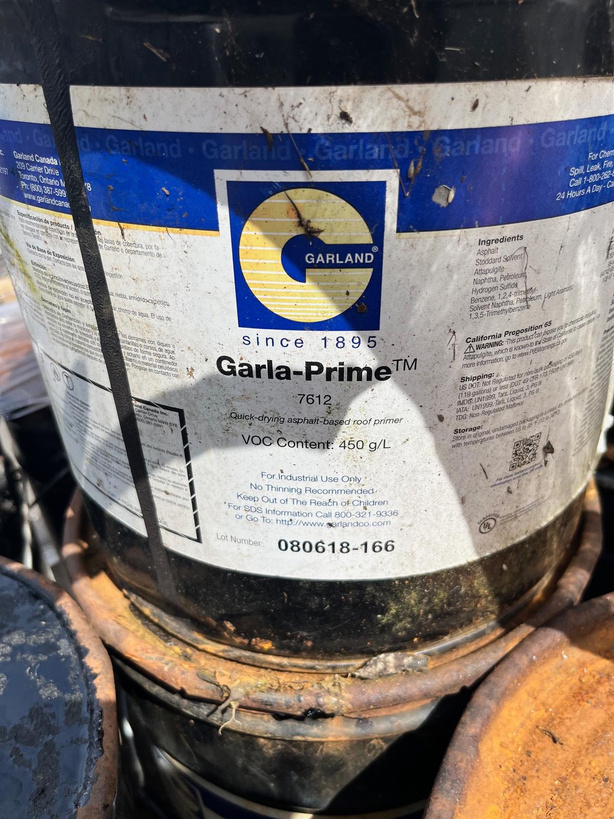 Pallet of Garland Garla Prime 7612 quick drying asphalt based roof primer