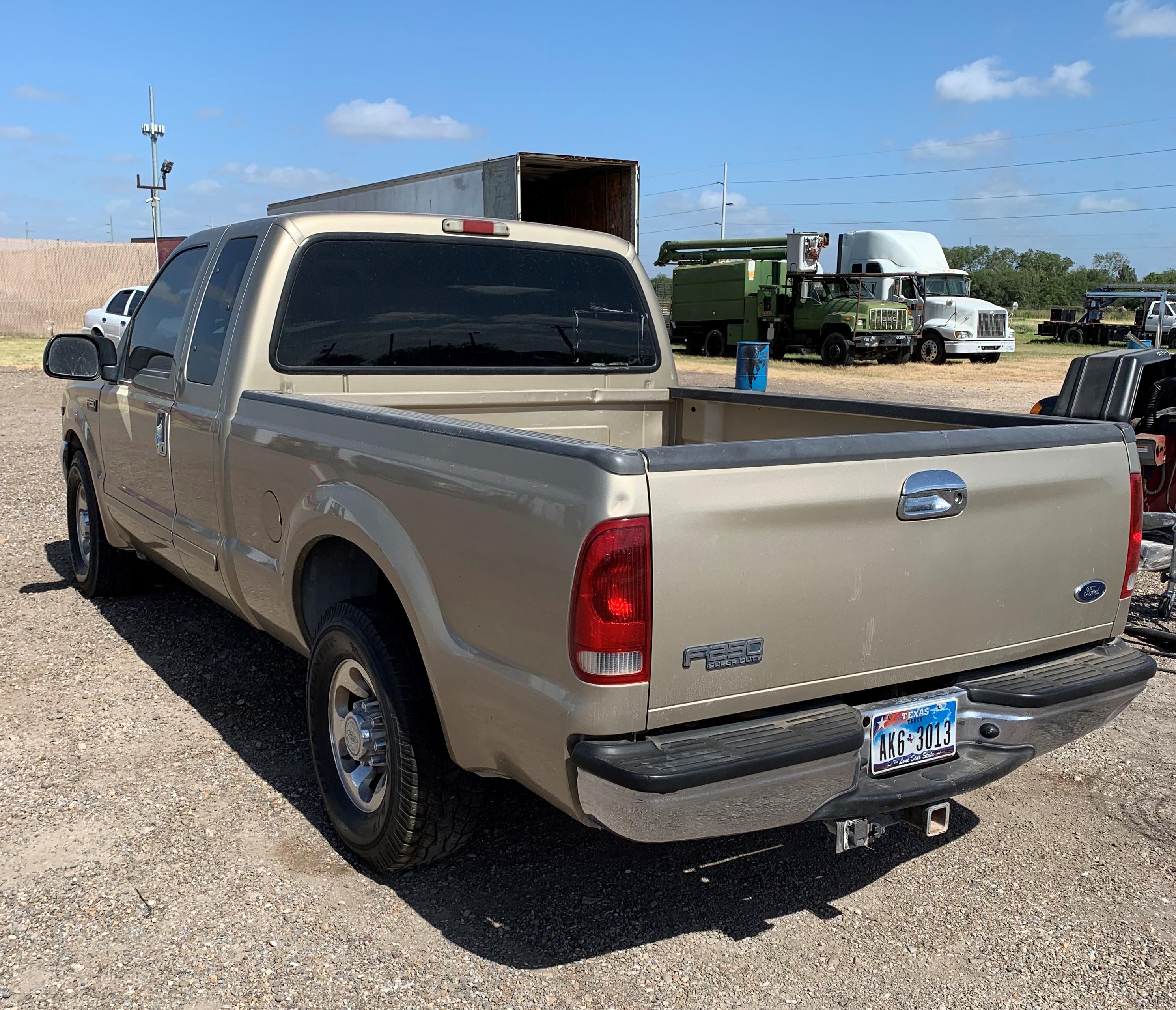 2001 Ford F-250 3/4 Ton Pickup