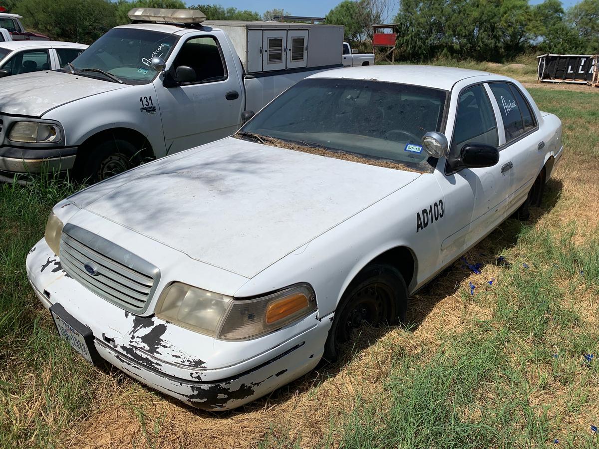 1999 Ford Crown Victoria